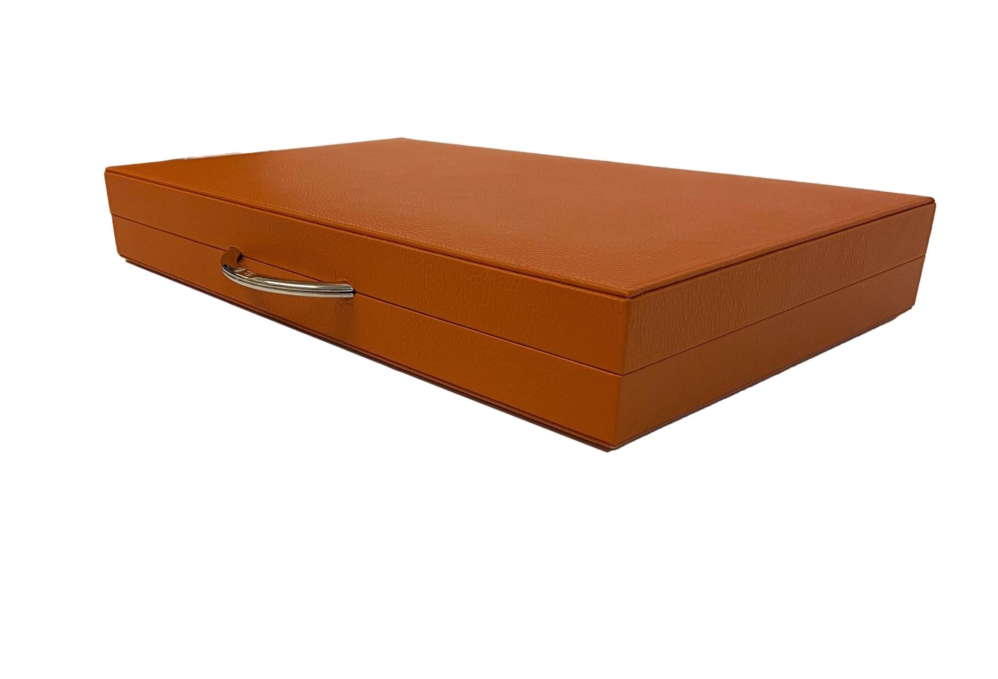 Backgammon en Cuir véritable MM - Orange - Renzo Romagnoli - Backgammon en cuir - Rouge et Noir