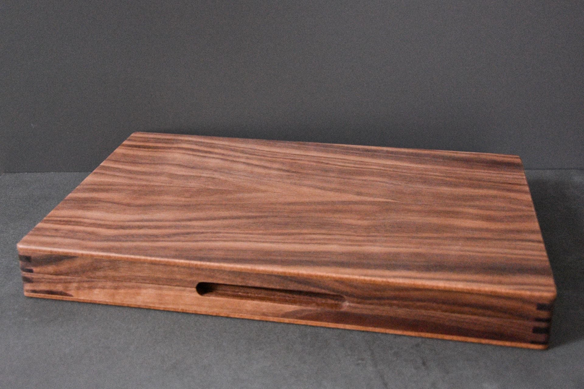Backgammon Ulbrich - Noyer fermoir magnétique - MM - Backgammon en bois marqueté - Rouge et Noir