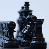 Ensemble bois laqué bleu - ensemble d'échecs classique décoratif - Rouge et Noir