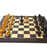 Ensemble design Français Wengé biseauté - Pièces buis teintées - ensemble d'échecs classique - Rouge et Noir