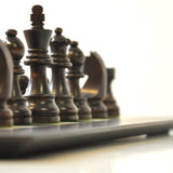 Ensemble design Français Wengé biseauté - Pièces buis teintées - ensemble d'échecs classique - Rouge et Noir
