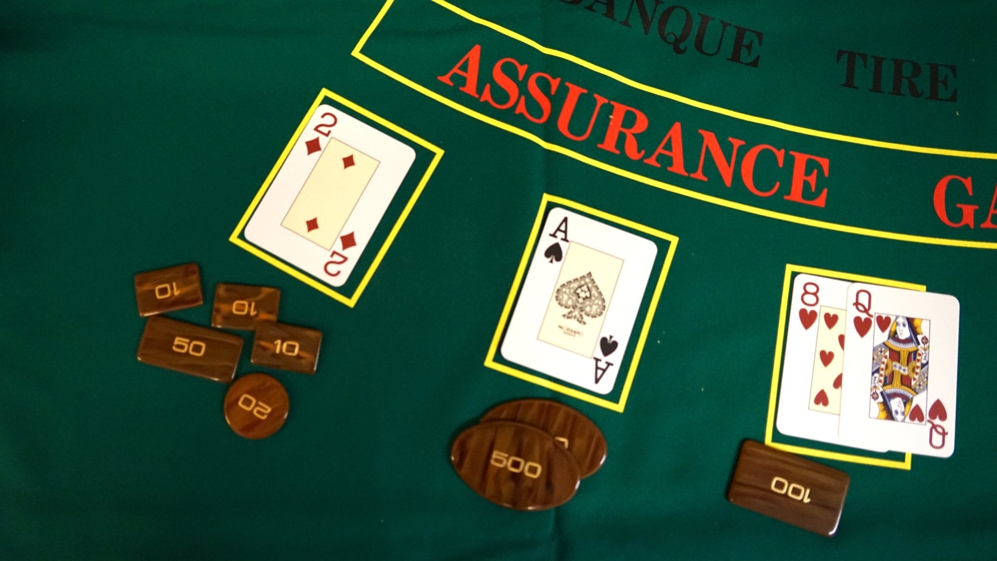 Exemplaire unique - 100 jetons ancien Bakélite - coffret de poker de luxe - Rouge et Noir