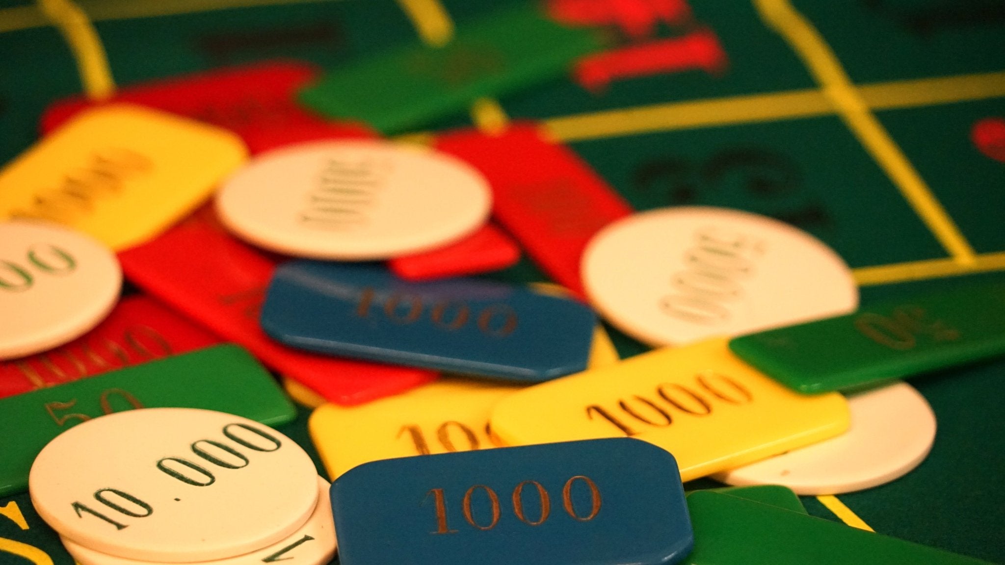 Exemplaire unique - 200 jetons ancien Bakélite - coffret de poker de luxe - Rouge et Noir