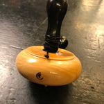 Toupie en buis à bouton d'ébène - Toupies cadeau bel objet - Rouge et Noir