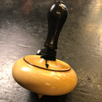 Toupie en buis à bouton d'ébène - Toupies cadeau bel objet - Rouge et Noir