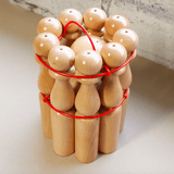 Jeu de 9 quilles vernies - 30 cm - Jeu d'adresse en bois - Rouge et Noir
