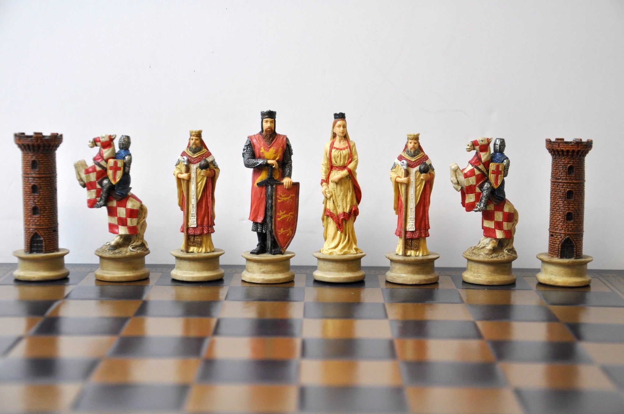Pièces d’échecs Croisés / Sarazins - Pièces d’échecs décoratives figuratives - Rouge et Noir