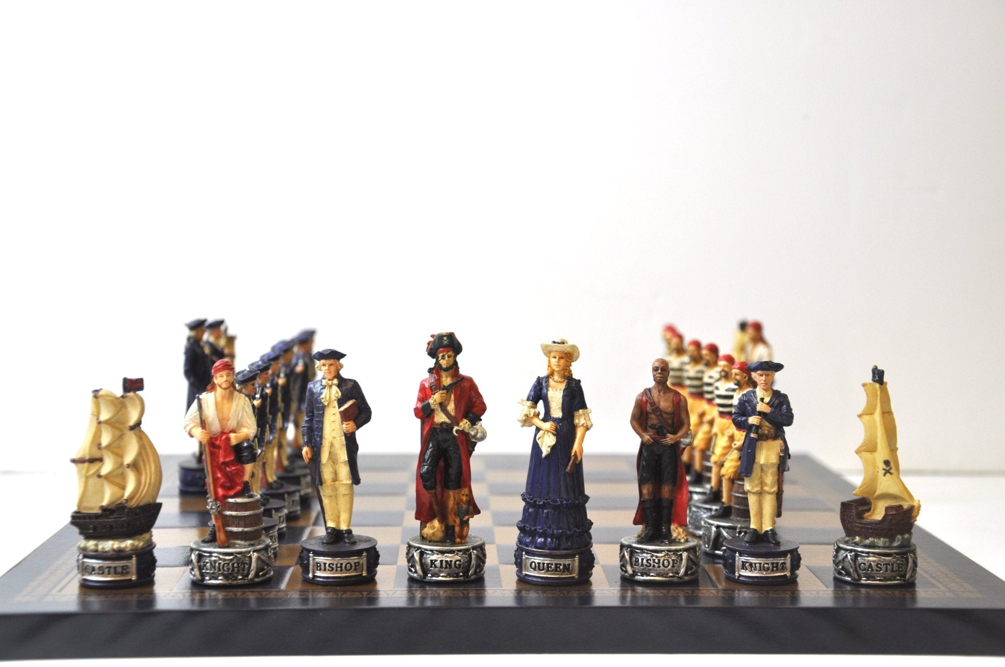 Pièces Pirates / Marine - Pièces d’échecs décoratives figuratives - Rouge et Noir