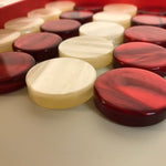 Pions de backgammon en acetate nacrés - Ivoire / Rouge - Pions de backgammon cadeau bel objet - Rouge et Noir