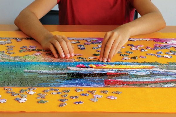 Tapis de puzzle rouleau - 2000p - 76,2x127 cm - accessoire de puzzle - Rouge et Noir