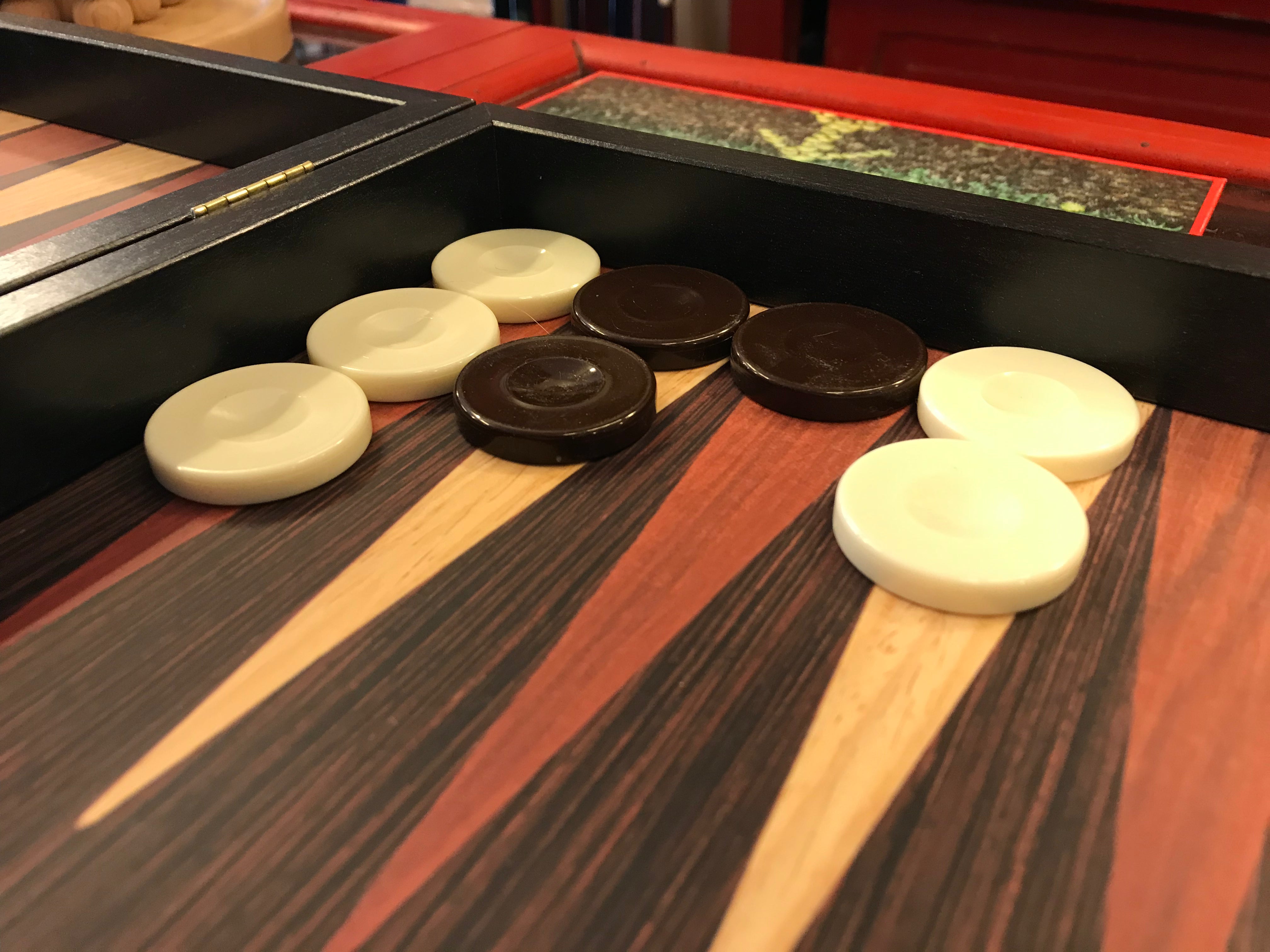 Pions Backgammon plastique - Ergonomiques - Noir - Pions de backgammon - Rouge et Noir