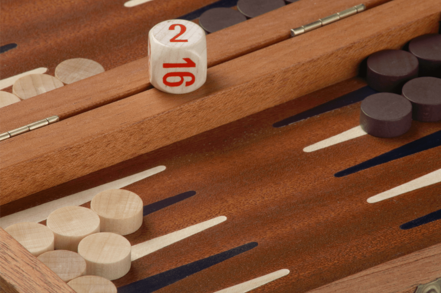 Backgammon de voyage en bois marqueté - Magnétique - Acajou - Backgammon de voyage en bois marqueté de voyage - Rouge et Noir