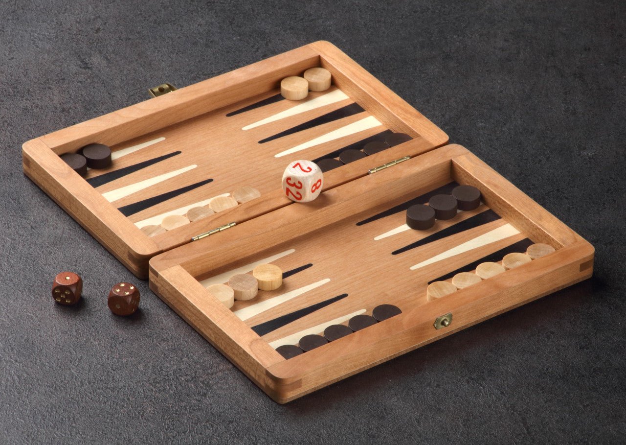 Backgammon de voyage en bois marqueté - Magnétique - Merisier - Backgammon de voyage en bois marqueté de voyage - Rouge et Noir