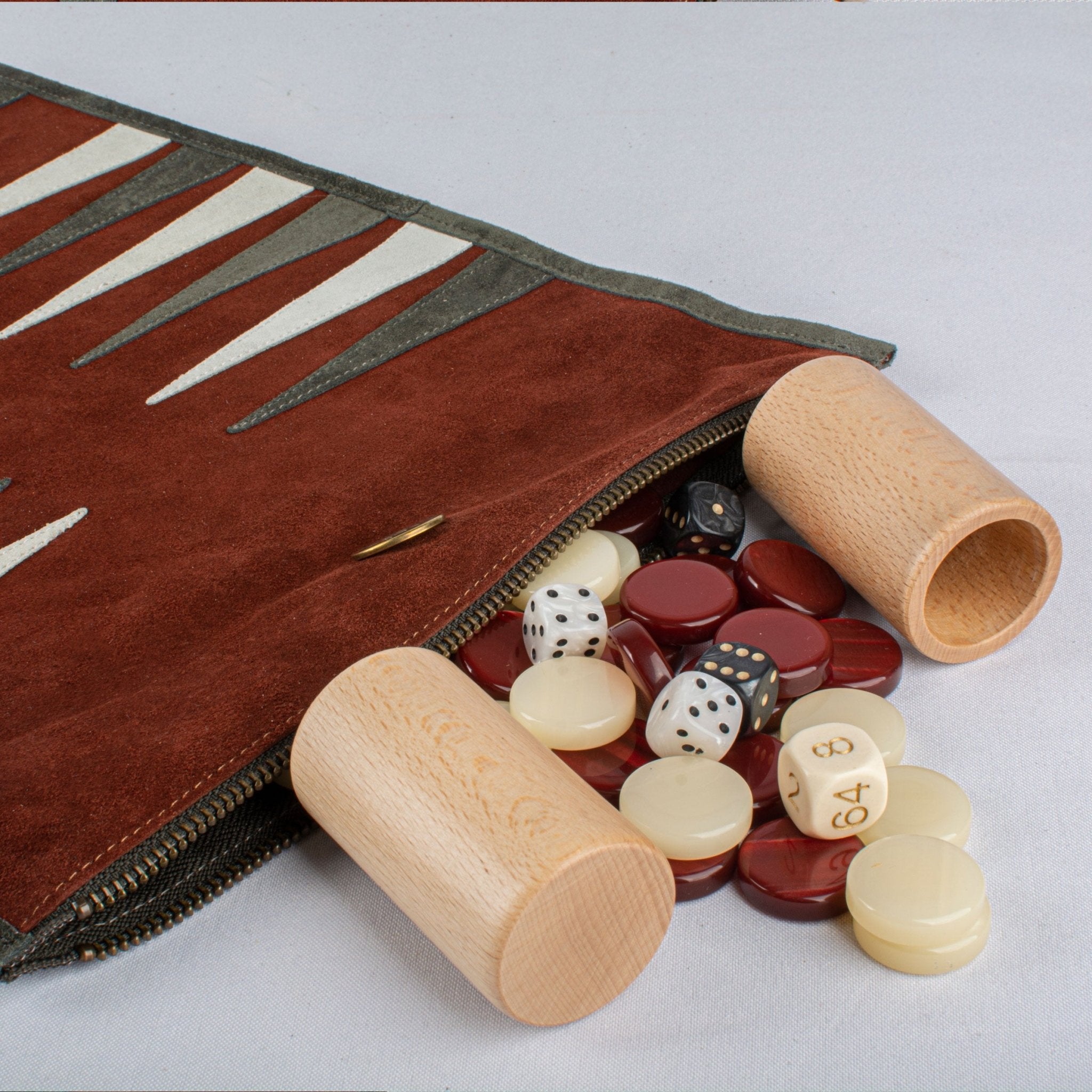 Backgammon de voyage - Roulable - Cuir Rouge - Backgammon en cuir de voyage - Rouge et Noir