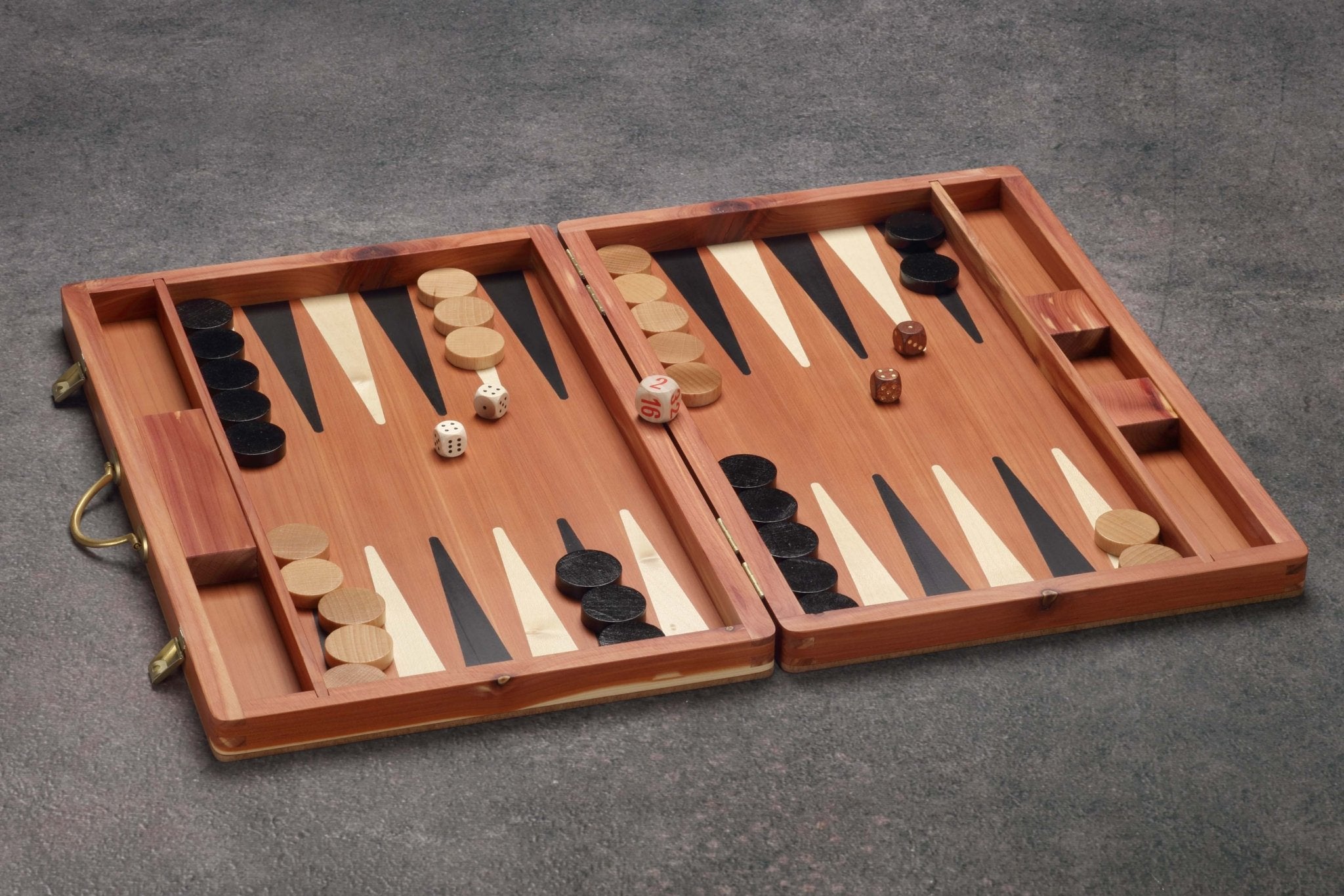 Backgammon Ulbrich - Cèdre du Liban - MM - Backgammon en bois marqueté - Rouge et Noir