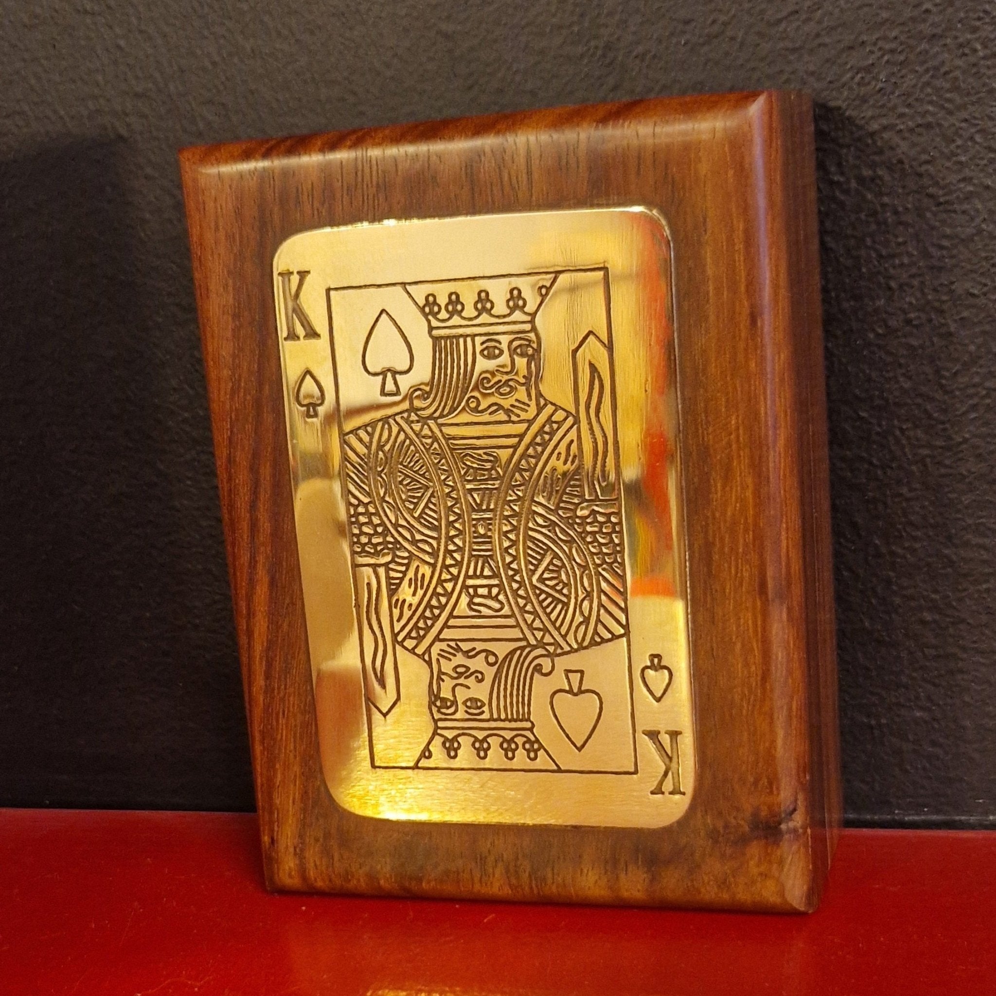 Coffret belote en palissandre pour 1 jeu - Vide - jeu de cartes coffret de cartes bridge cadeau sénior - Rouge et Noir