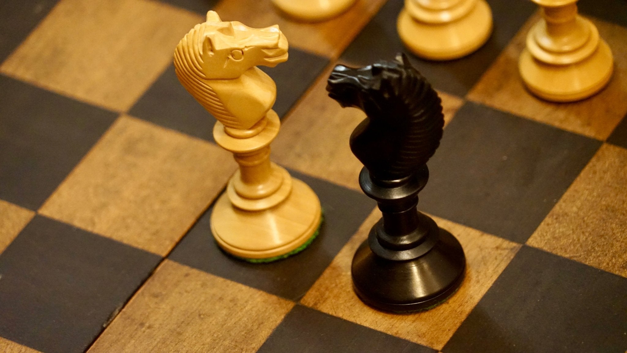 Jeu D'échecs Ancien – Sans Marque, état Parfait Pour Les Collectionneurs