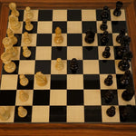 Ensemble Français Chavet - Bords palissandre laqué - Ensemble d’échecs classique - Rouge et Noir