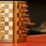 Ensemble jeu d'échecs et Backgammon - Coffre pliant - Magnétique - Coffre d'échecs et jeu d'échecs de voyage cadeau -12a - Rouge et Noir