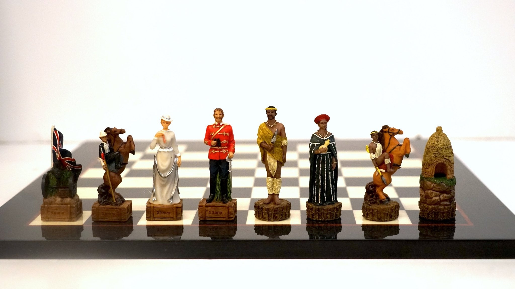 Ensemble les anglais contre les zoulous - Laqué noir - ensemble échecs décoratif - Rouge et Noir