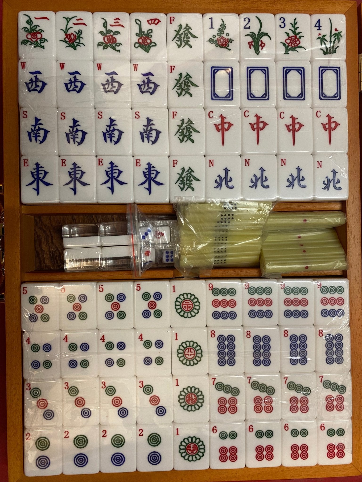 Mah - Jong - Coffret bois luxe - jeu traditionnel jeu de mah - jong cadeau bel objet - Rouge et Noir