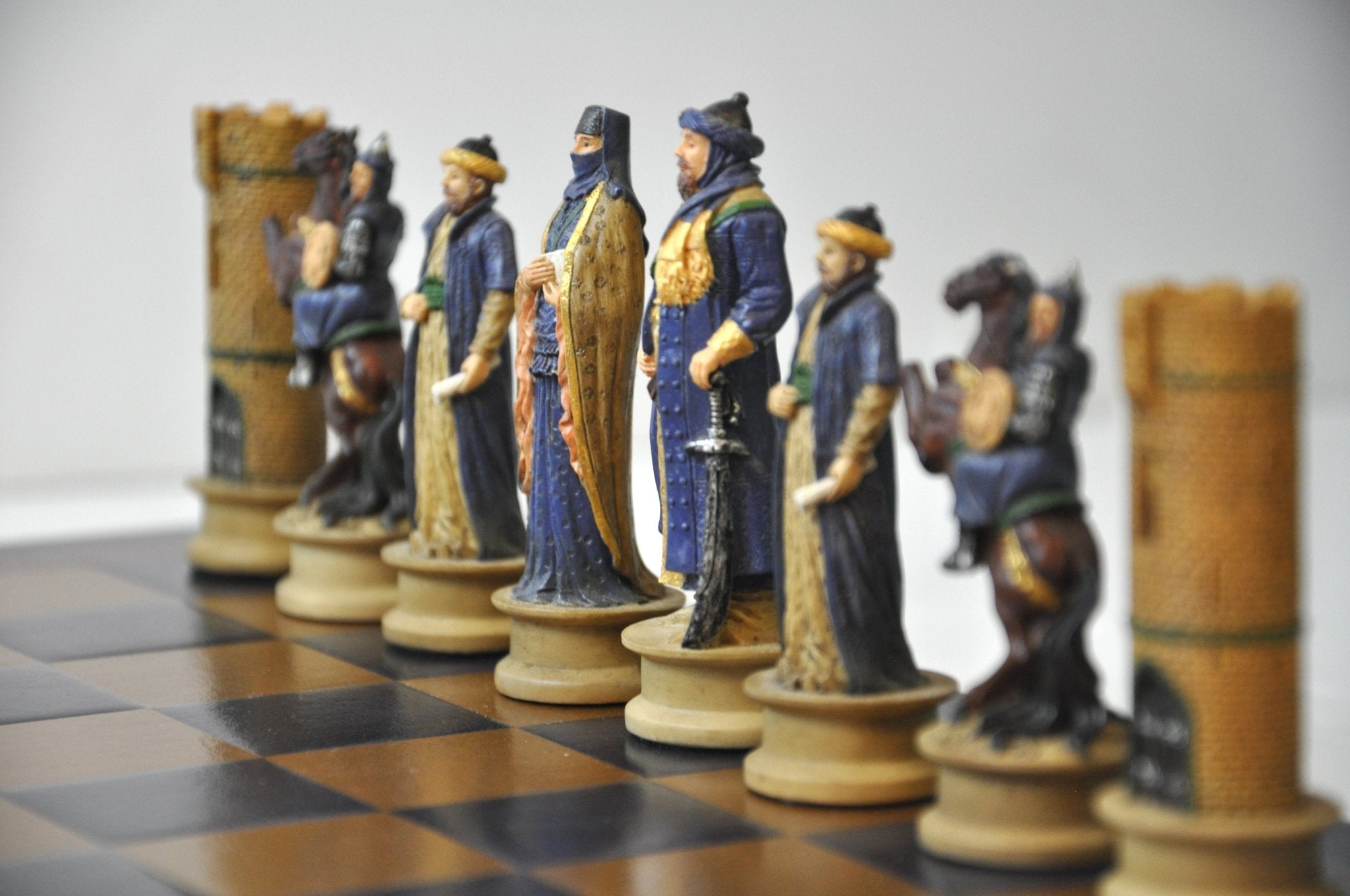 Pièces d’échecs Croisés / Sarazins - Pièces d’échecs décoratives figuratives - Rouge et Noir
