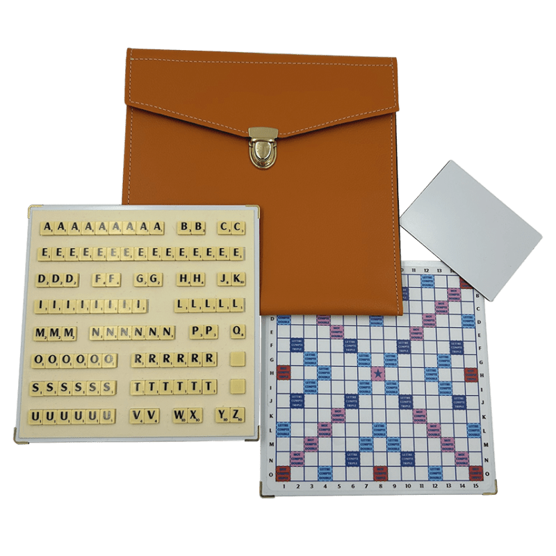 Scrabble Cuir Vegan - Magnétique - Orange - Jeux de Lettres et de Chiffres cadeau bel objet - Rouge et Noir