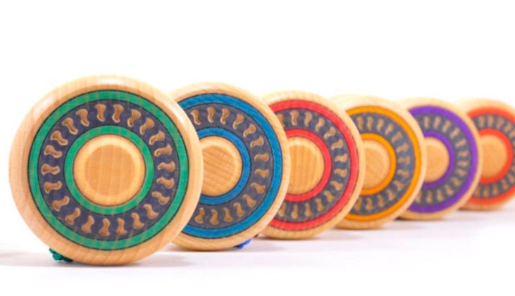 Yoyo Couleurs en Bois - GM - Jonglerie - Rouge et Noir